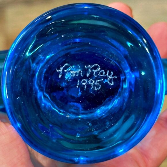 Cobalt Blue Hand Crafted Art Glass Dolphin Signed by Artist RON RAY 1995 6 Inch - Picture 8 of 11